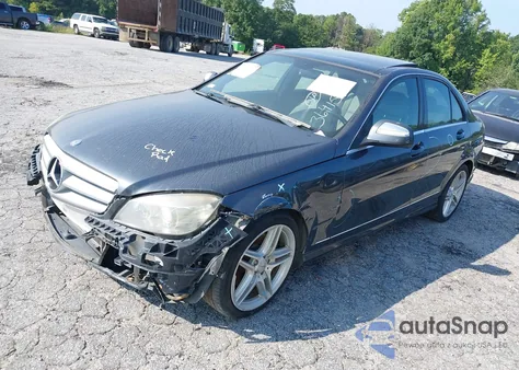 2008 Mercedes-Benz C 350 Sport из США, поврежденный, VIN WDDGF56XX8R030862